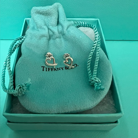 Tiffany & Co. Jewelry - 🌸🌸 Authentic Tiffany & Co. Paloma Picasso Sterling Silver Loving Heart E…